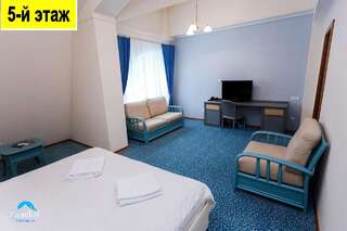 Гостиница Грюнхоф Шерегеш Улучшенный номер с кроватью размера «king-size»-1